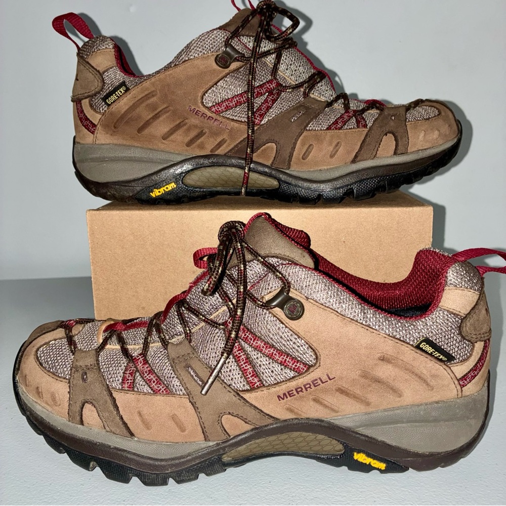 Merrell Siren Sport Gore-Tex Trail Hiking Shoes Women’s Size 9.5 M